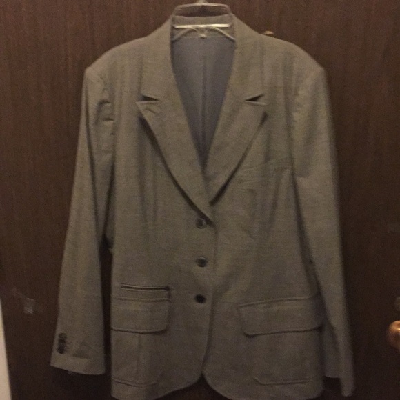 Tagless Jackets & Blazers - TAGLESS Gray-Taupe Suit Jacket    New